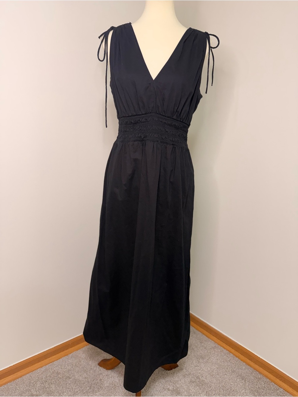 Old Navy Black V-Neck Maxi Dress with Tie Straps